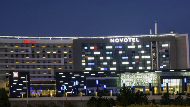 هتل نووتل تهران